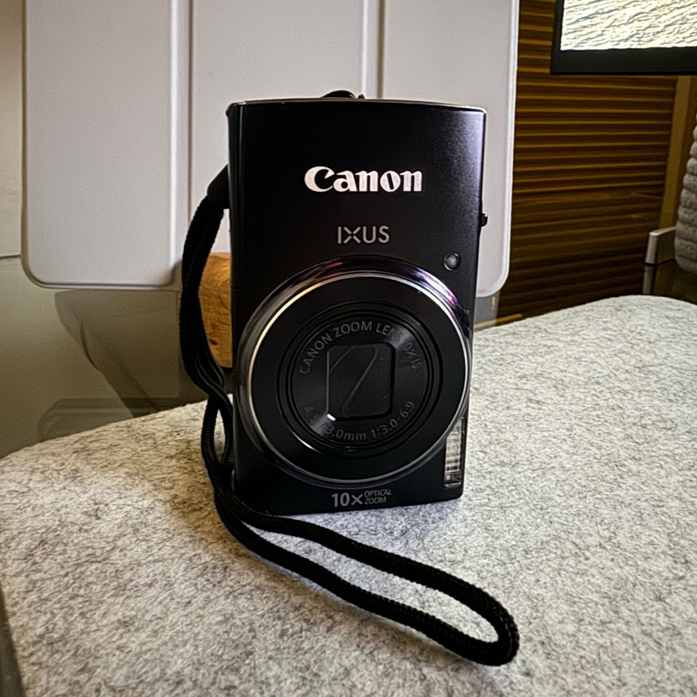Canon powershot 150 / ixus 155 digital camera